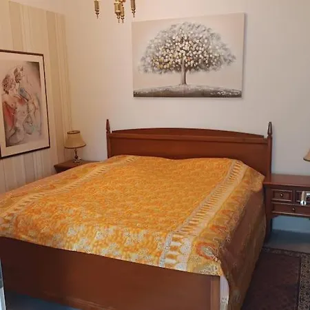 Stilvoll Und Gemuetlich *